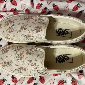 Women’s Floral Vans sz 8.5